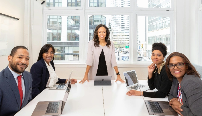 Why Choose Linguist Point Image