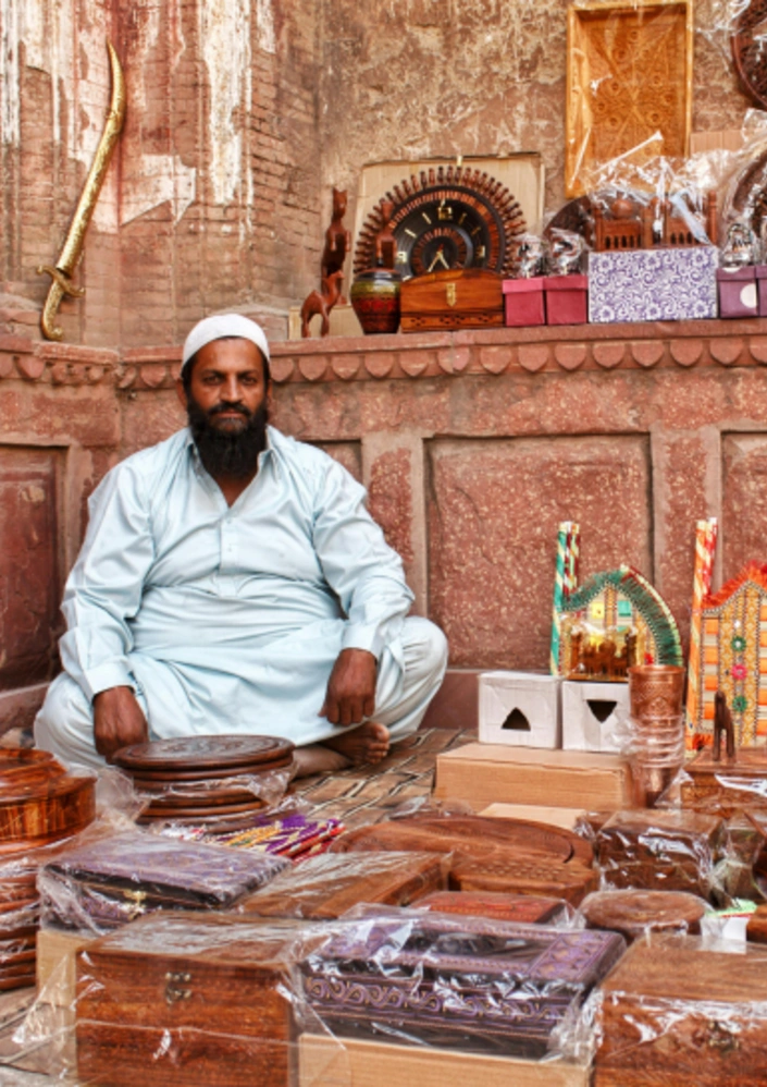 Why Choose Our Urdu Translation Services Image