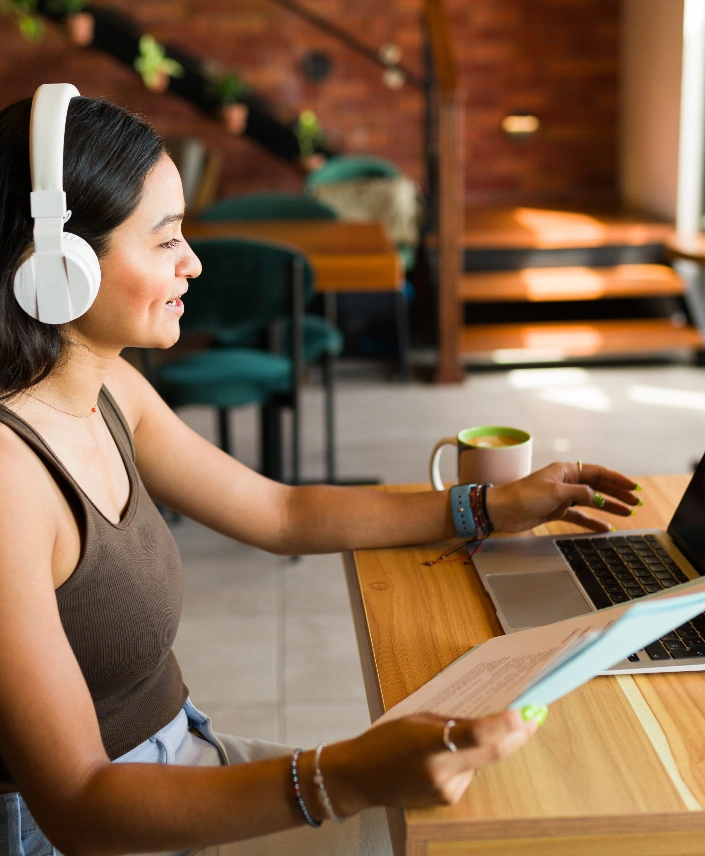 WHY OUR TRANSLATION AND SUBTITLING SERVICES WORK Image